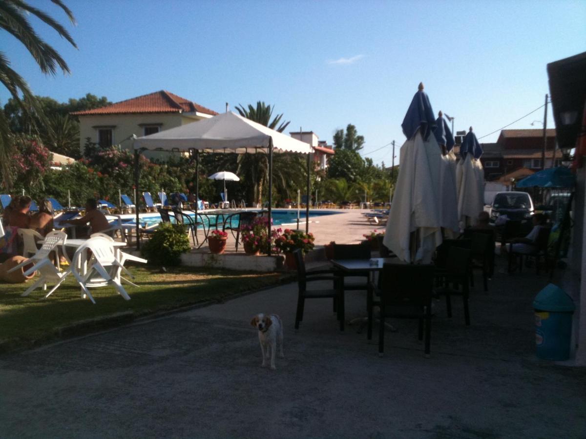 Lord Complex Aparthotel Agios Georgios  ภายนอก รูปภาพ