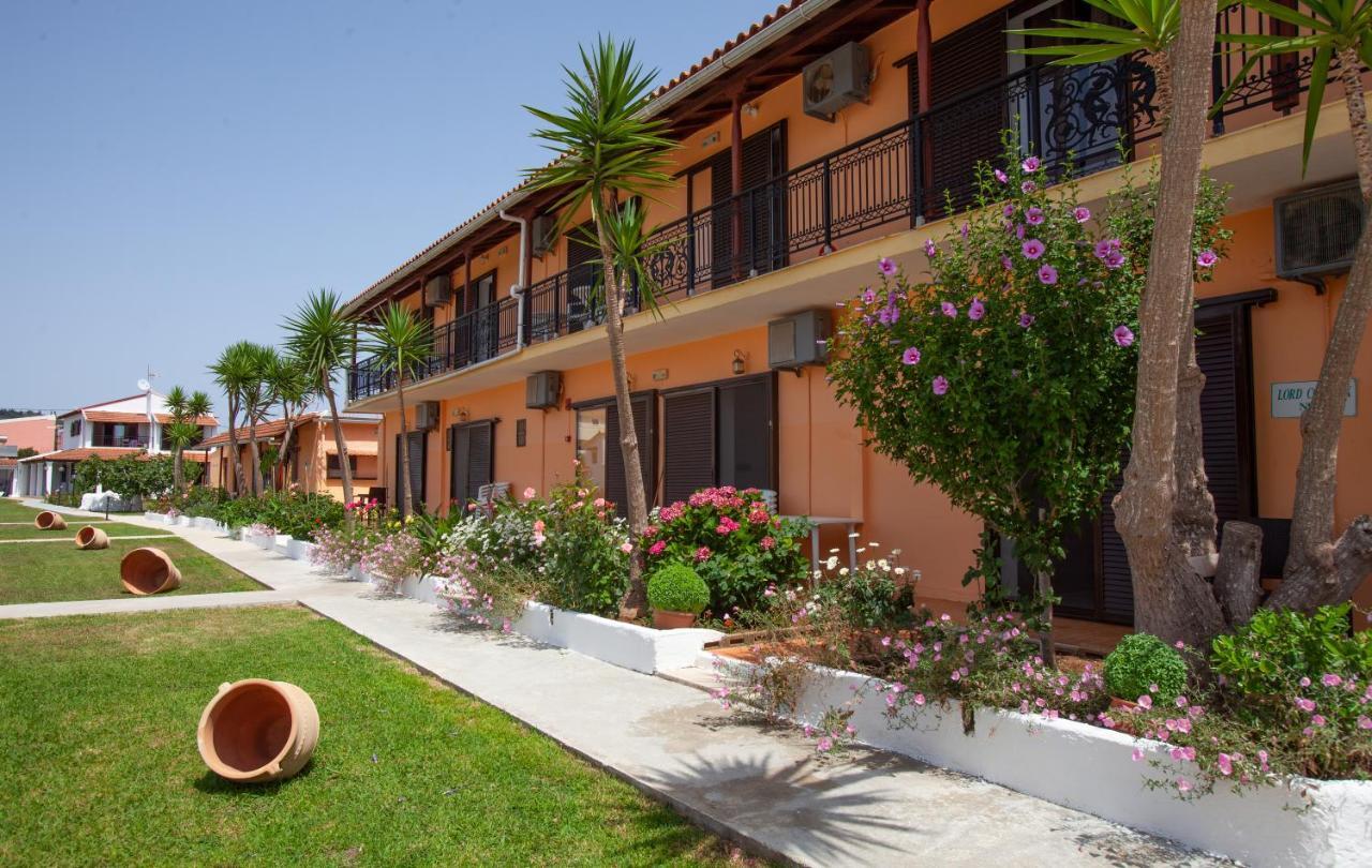 Lord Complex Aparthotel Agios Georgios  ภายนอก รูปภาพ