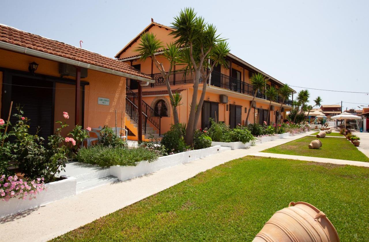 Lord Complex Aparthotel Agios Georgios  ภายนอก รูปภาพ