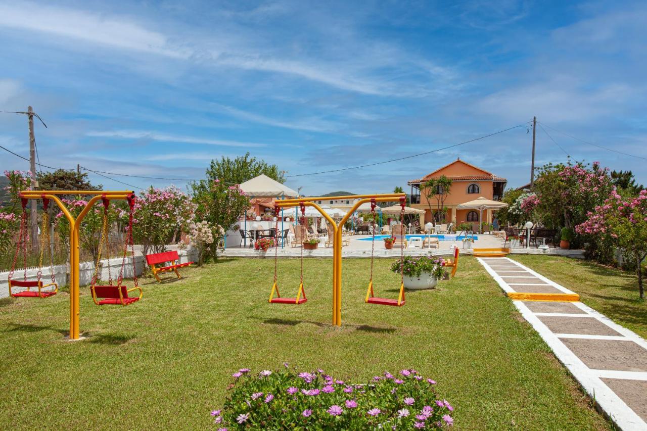 Lord Complex Aparthotel Agios Georgios  ภายนอก รูปภาพ