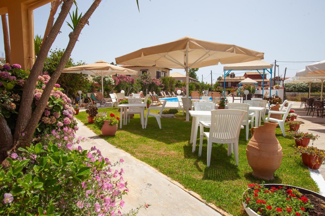Lord Complex Aparthotel Agios Georgios  ภายนอก รูปภาพ