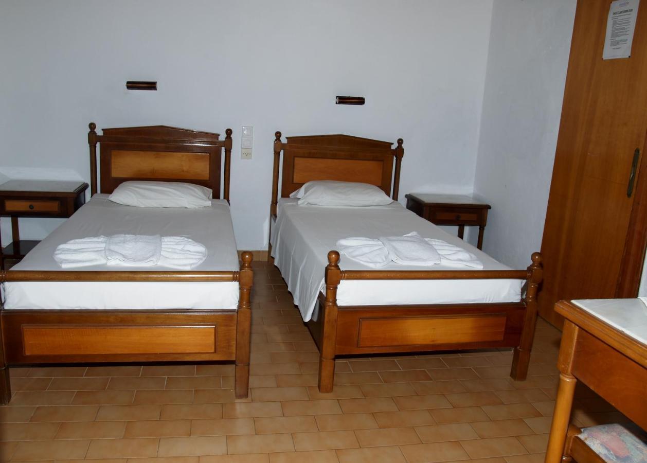 Lord Complex Aparthotel Agios Georgios  ภายนอก รูปภาพ